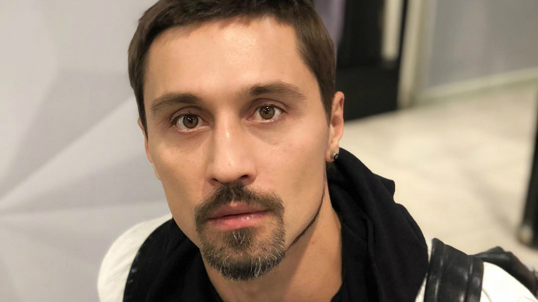 http://muz-tv.ru/pic/5/1/51c889258d0bb4b12281fa3d259f1593.jpg