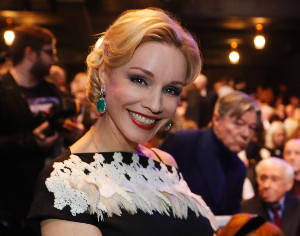 Марина Зудина вышла в свет с сыном и дочерью от Олега Табакова