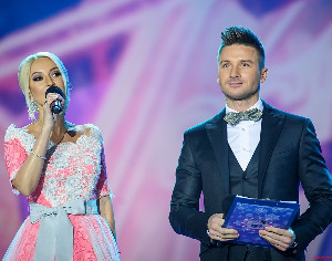От Чеботиной до MIA BOYKA: десятки звёзд выступят на фестивале «Новая Песня года-2022»