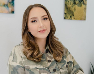 Дочь Эминема дала согласие выйти замуж