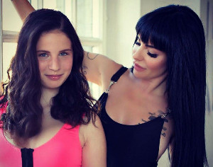 Юлия Волкова из «Тату»  опубликовала фото дочери в день ее 18-летия