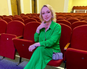 Алла Довлатова рассказала об увеличении ягодиц на фоне скандала с Хайдаровым