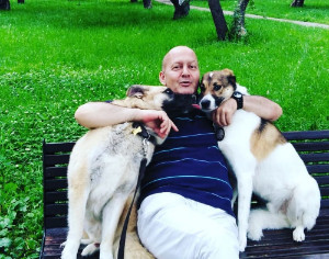 Дочь Вячеслава Гришечкина пропала вместе с прахом отца и его собакой