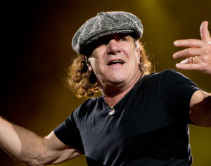 Брайану Джонсону запретили говорить о будущем группы AC/DC