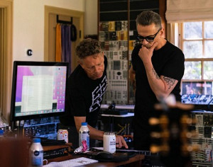 Depeche Mode отправляются в мировой тур