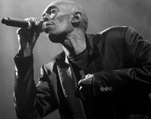 Умер солист группы Faithless Макси Джаз