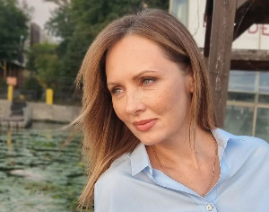 50-летняя Елена Ксенофонтова выложила фото со свадьбы