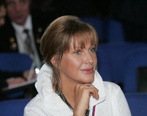 Елена Проклова сообщила о перенесенной операции на сломанной ноге
