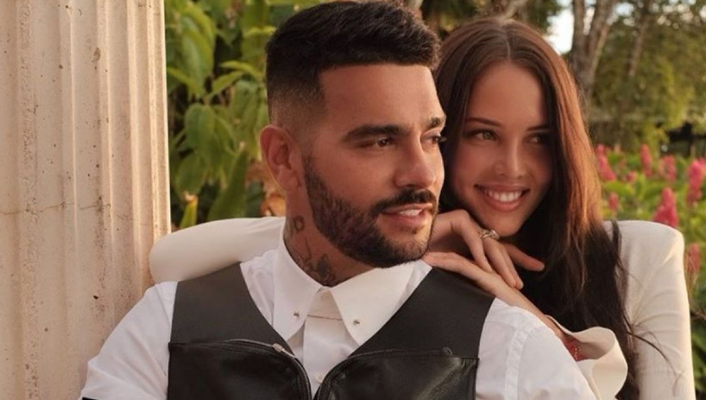 «Рычит и дерется» Настя Решетова и Тимати выясняют, на