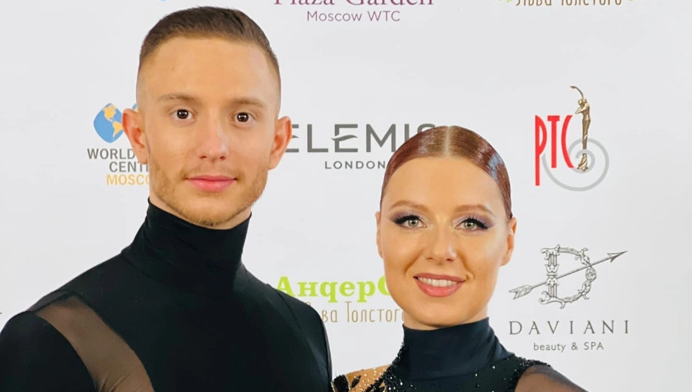 Юлия Савичева заняла первое место в конкурсе бальных танцев