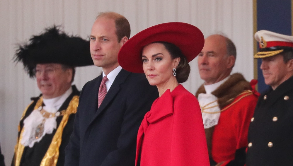 Пугающее фото Кейт Миддлтон и принца Уильяма  появилось в Сети в день свадьбы