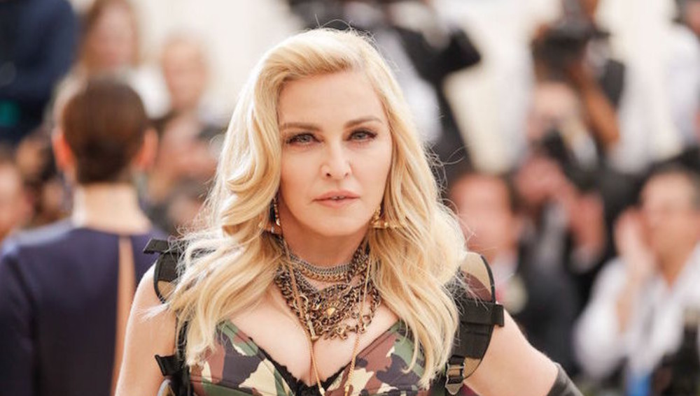 Мадонна призналась, почему решила сама делать фильм про себя