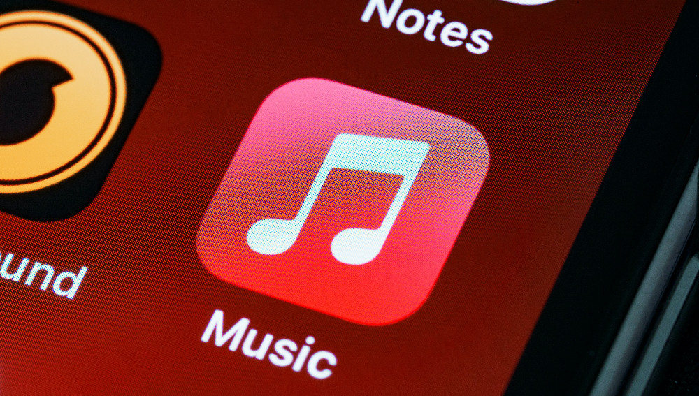 Apple впервые представил TOP-листы русских исполнителей
