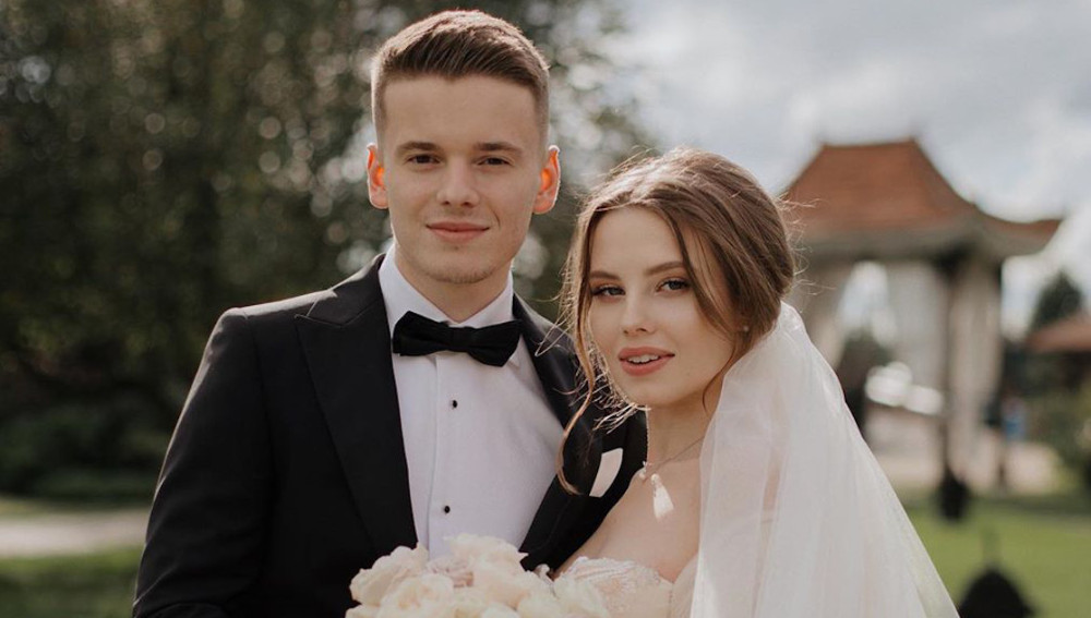 21-летний сын Валерии женился на своей возлюбленной
