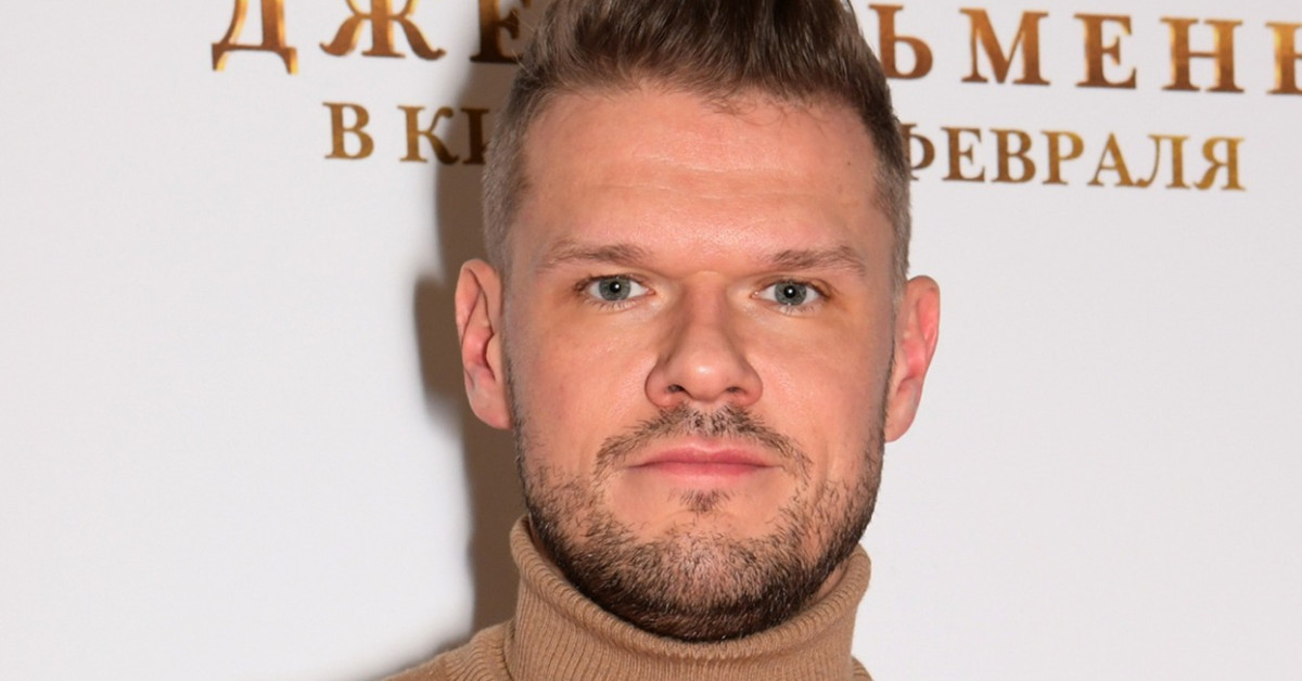 Актёры яглыч и хориняк. Владимир яглыч накаченный. Яглыч без имени. Владимир яглыч с женой. Виктор хориняк лысый.