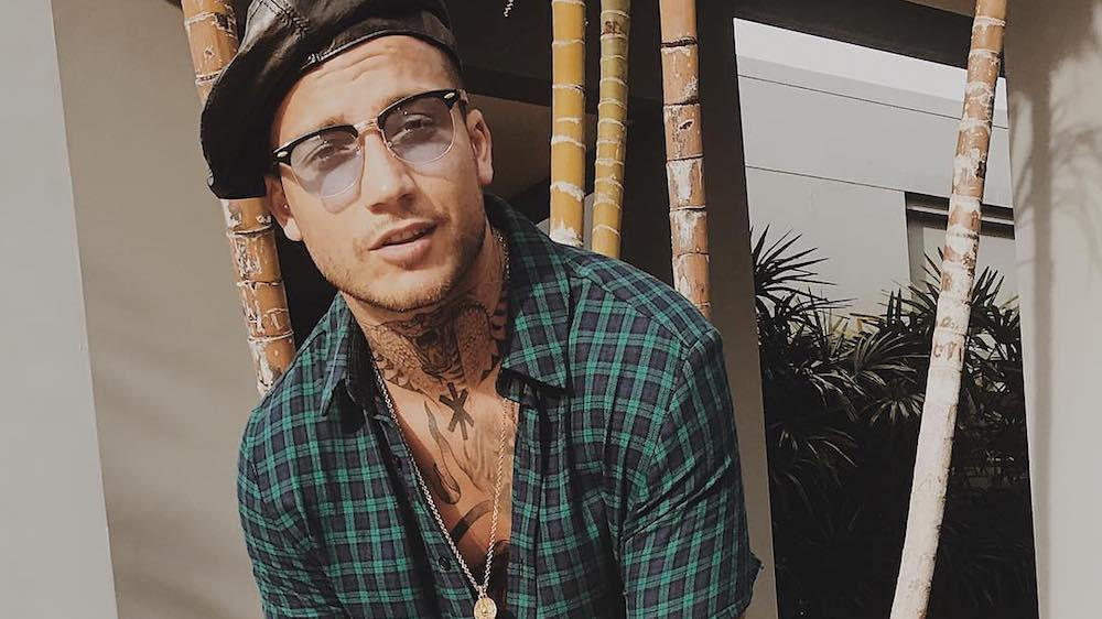 Мияги и эндшпиль с фанатами. Мияги эндшпиль энди панда. Эндшпиль поменял псевдоним. Эндшпиль поменял псевдоним. Мияги обложка альбома.