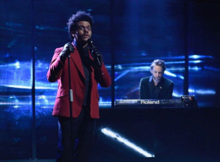 The Weeknd показал свое убийство в клипе In Your Eyes