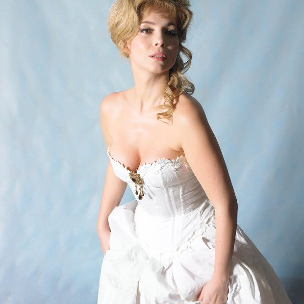 Бойы қысқа әйел мен ұзын еркекке арналған секс позициялары