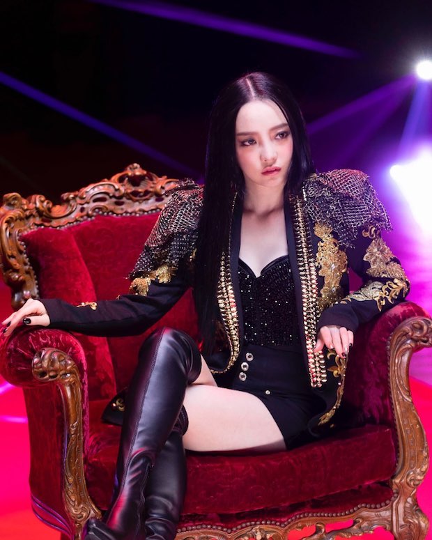 28 k pop koo hara 28 k pop koo hara